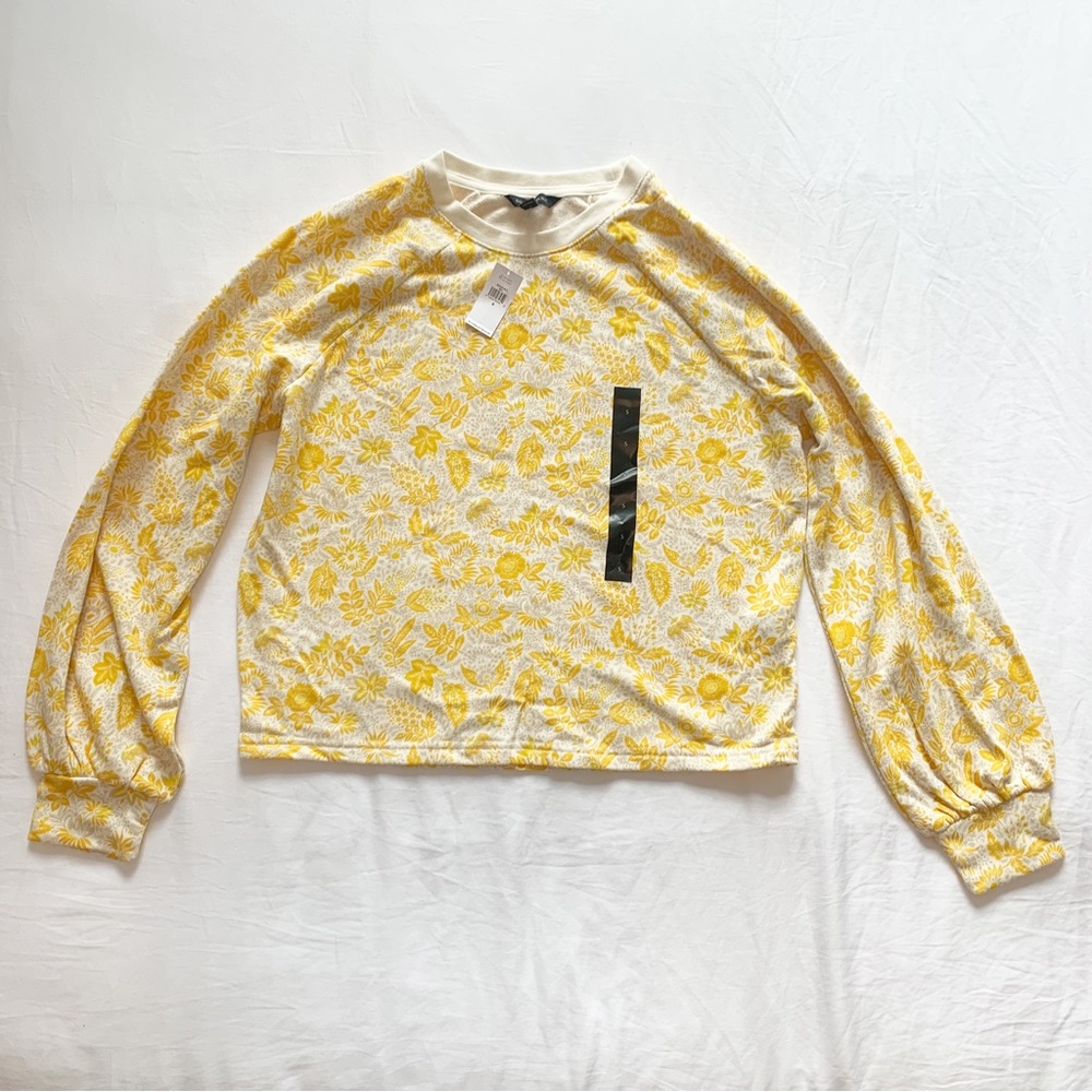 NWT Banana Republic Yellow and White Floral Sweater
